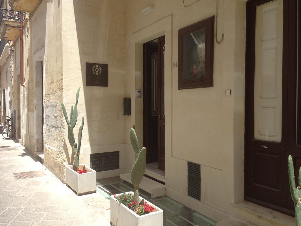 B&B Le Giravolte เลชเช ภายนอก รูปภาพ