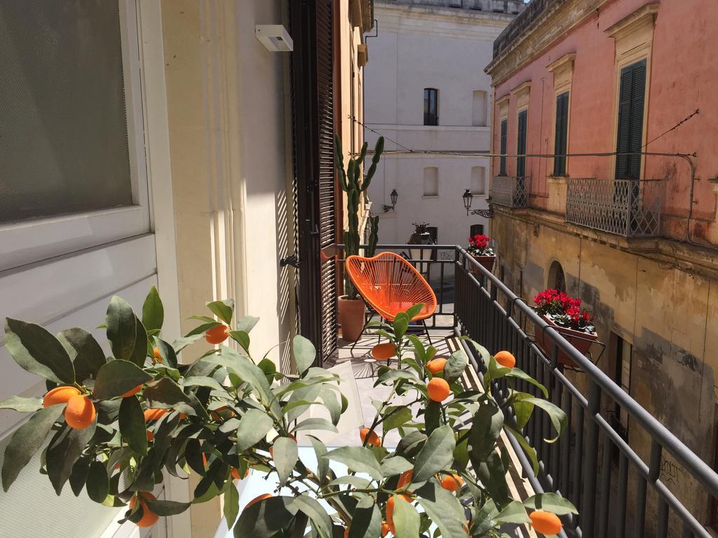 B&B Le Giravolte เลชเช ภายนอก รูปภาพ