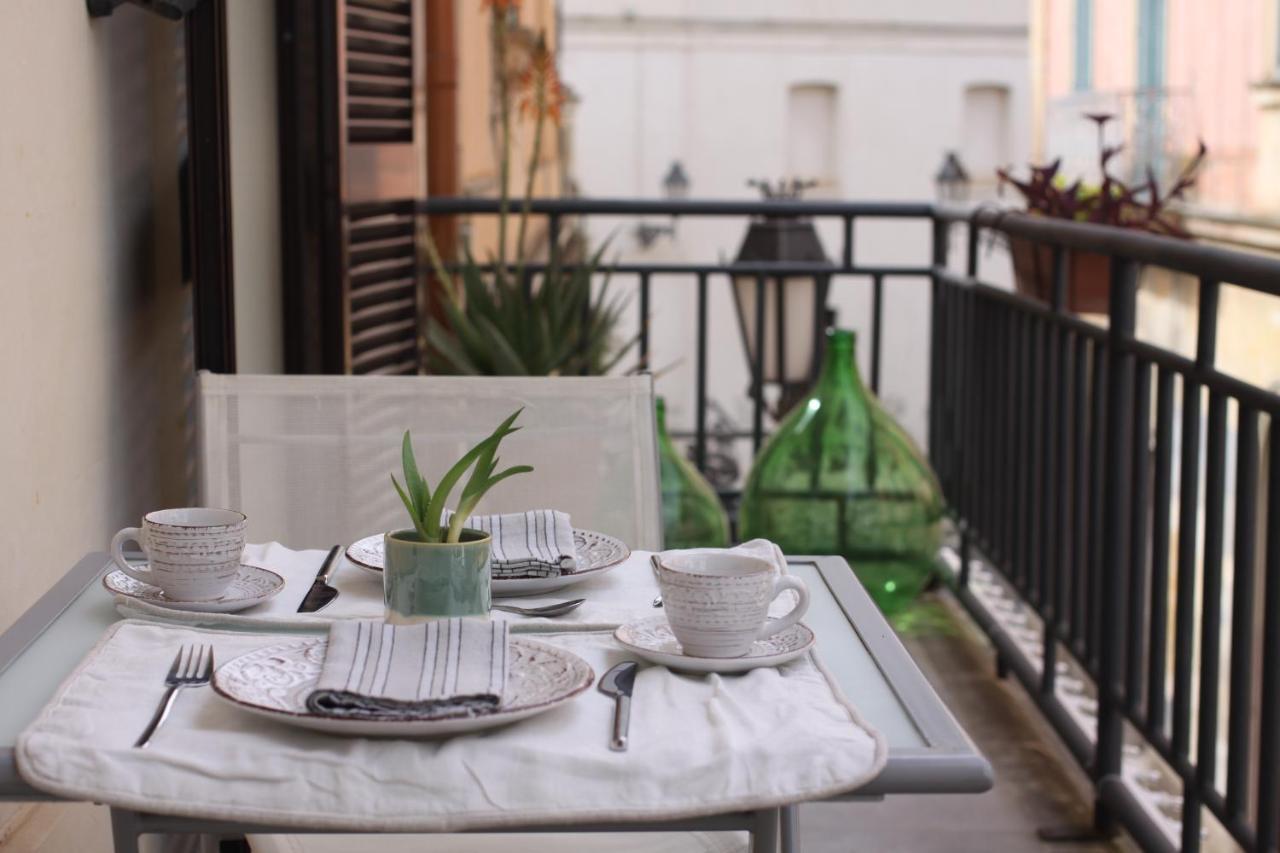 B&B Le Giravolte เลชเช ภายนอก รูปภาพ
